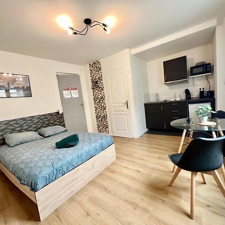 Studios Ideal Pro I Centre-Ville & Parking Gratuit Chatellerault Bagian luar foto