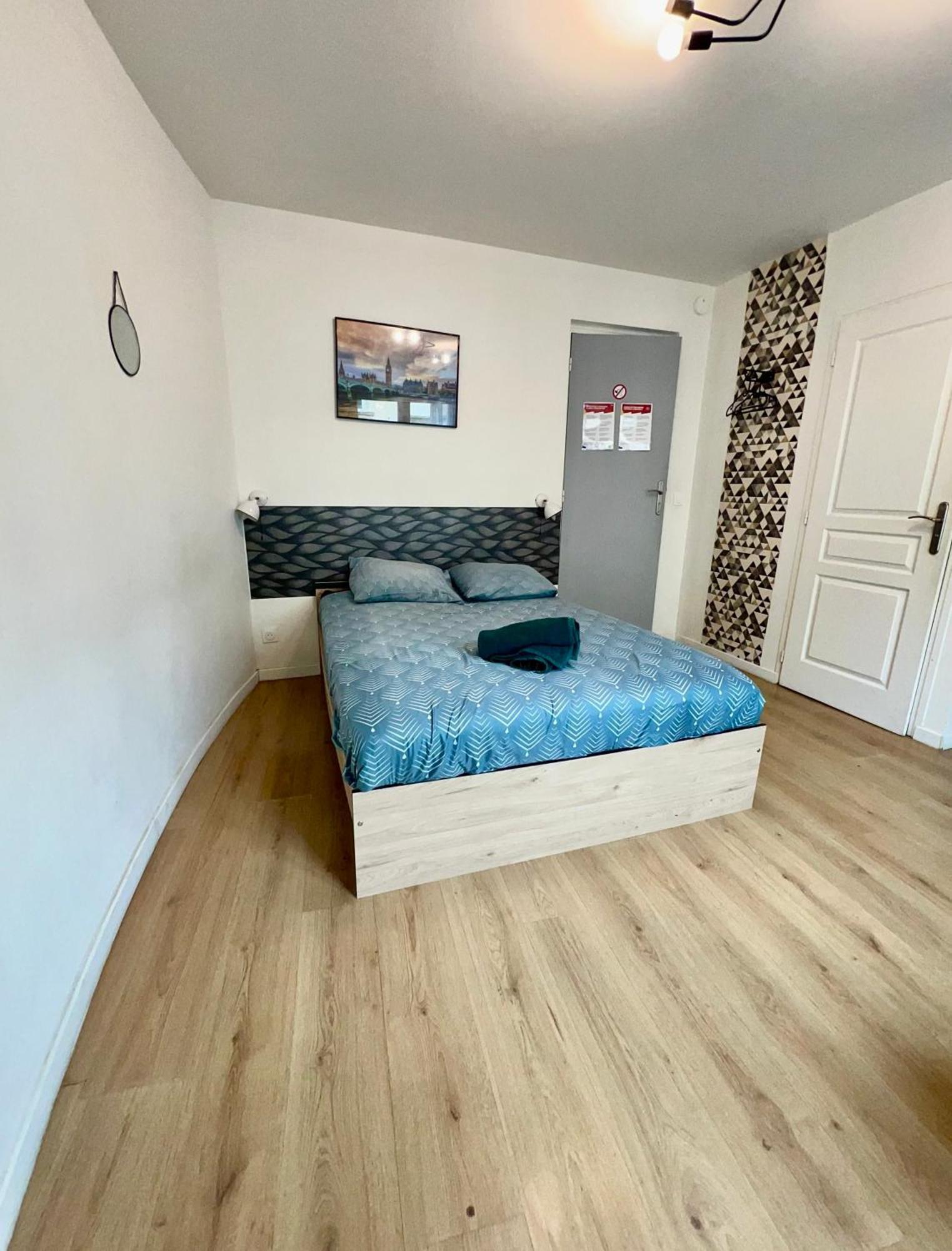Studios Ideal Pro I Centre-Ville & Parking Gratuit Chatellerault Bagian luar foto