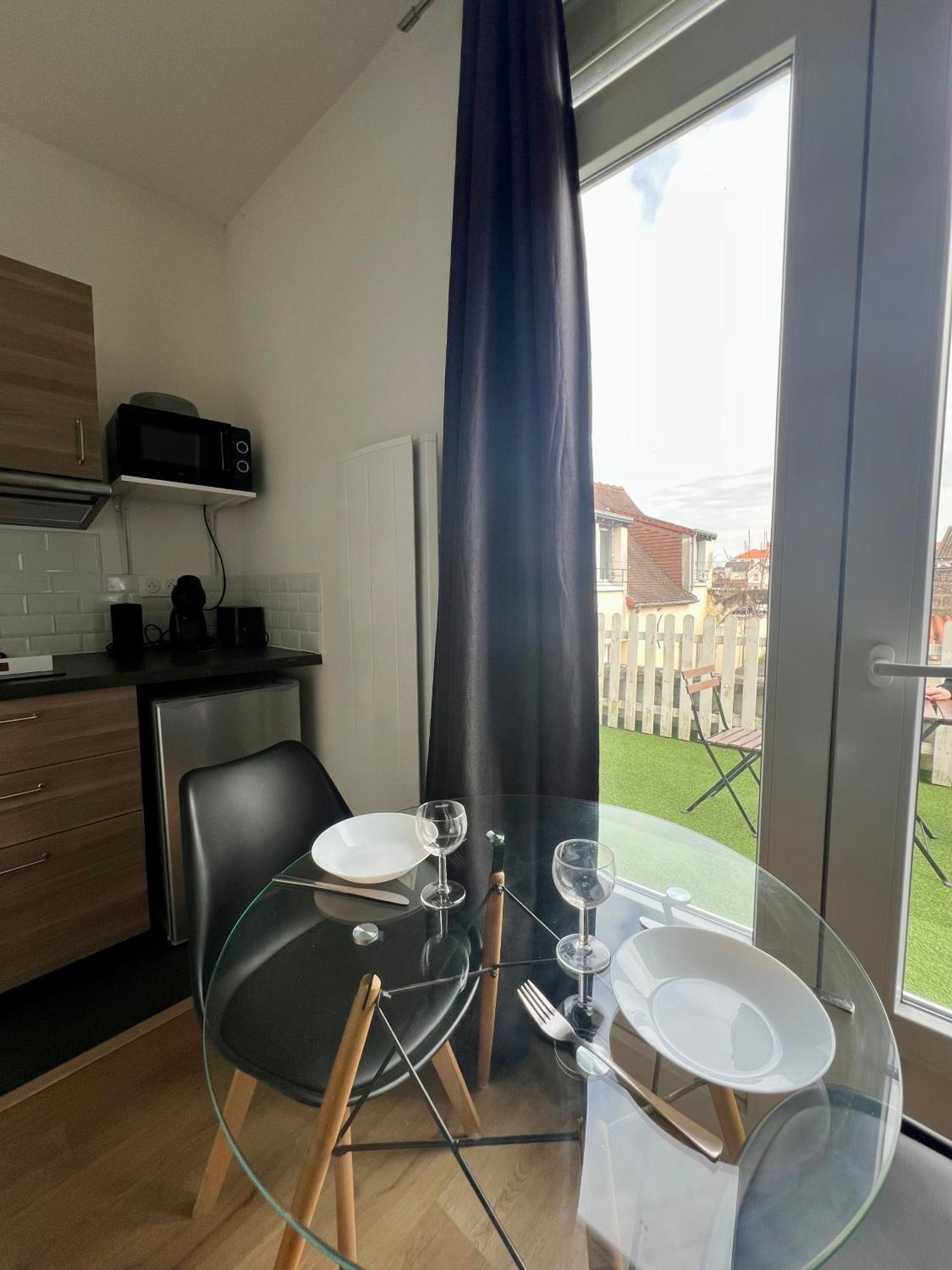 Studios Ideal Pro I Centre-Ville & Parking Gratuit Chatellerault Bagian luar foto
